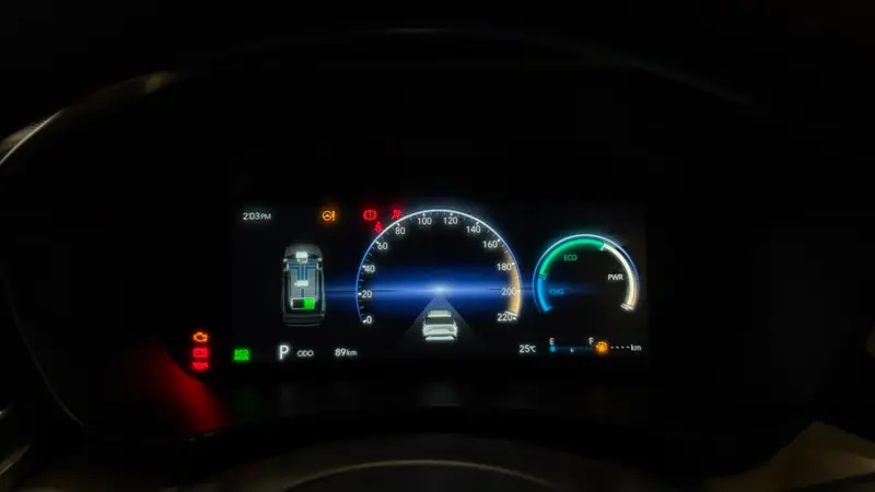 Digital instrument cluster
