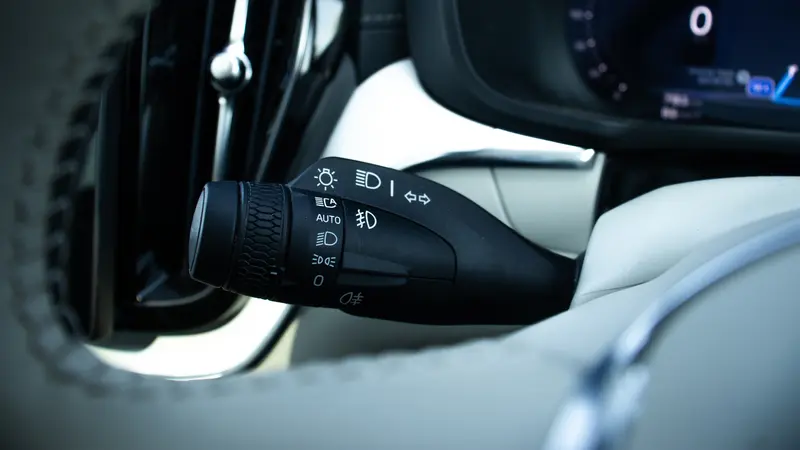 Headlight controls