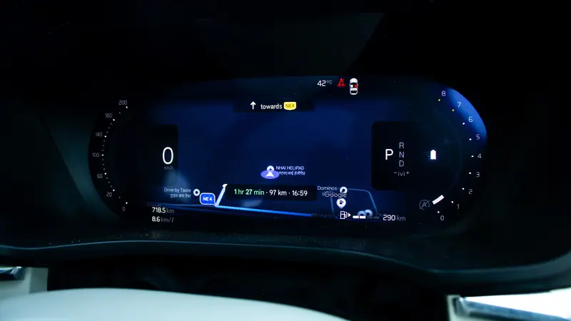 Digital instrument cluster