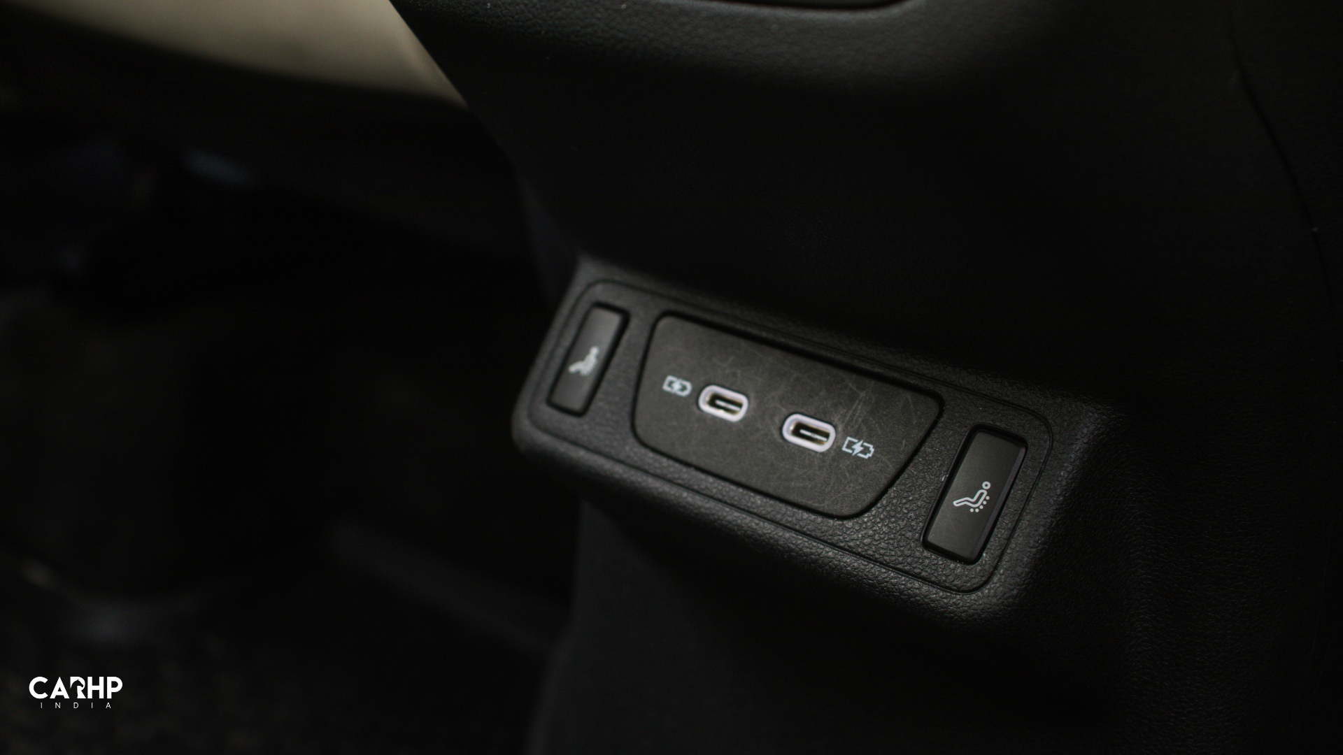 Dual USB-C charging ports in the center console of the Kushaq Prestige trim