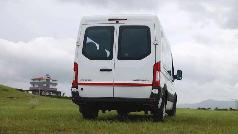 Force Motors Urbania