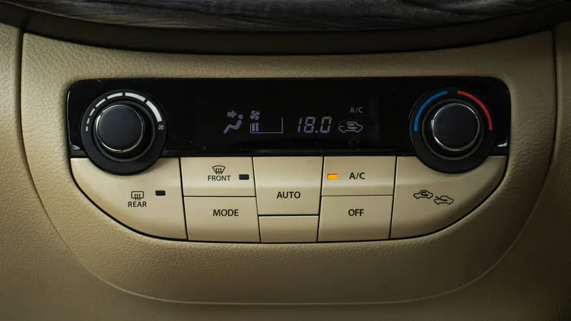 automatic climate control panel