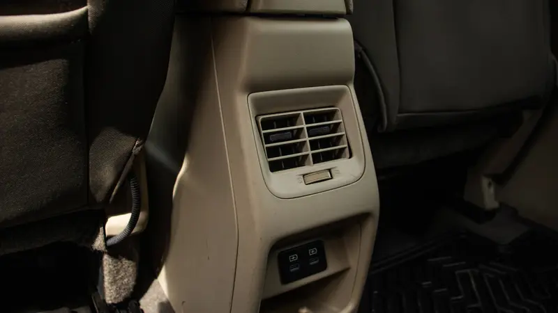 rear air-conditioning vents and USB charging ports