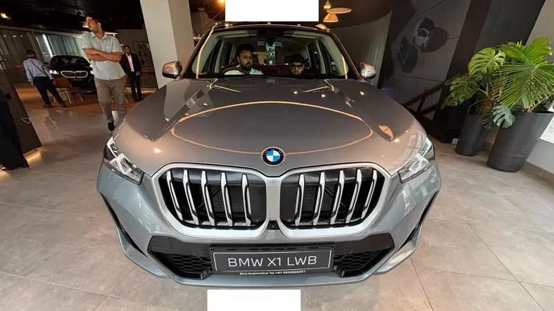 BMW X1 LWB