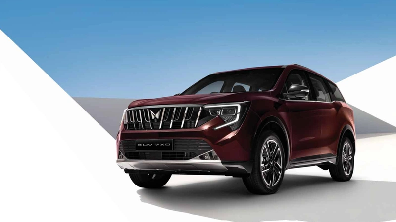 Mahindra XUV 7XO