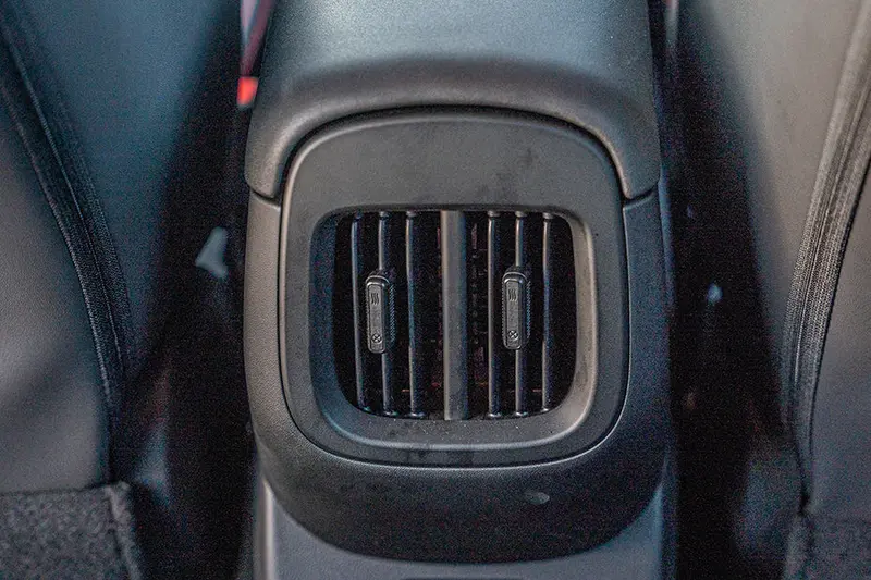  Rear AC Vents (Floor)