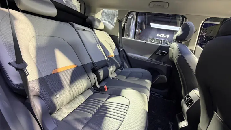 Rear Seats