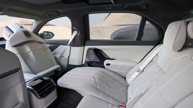 Rear Seats