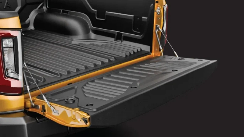 Toyota Hilux cargo bed
