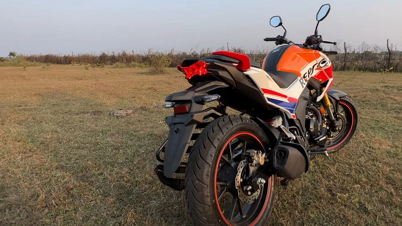 Honda Hornet 2.0