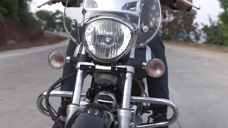 Bajaj Avenger Cruise 220