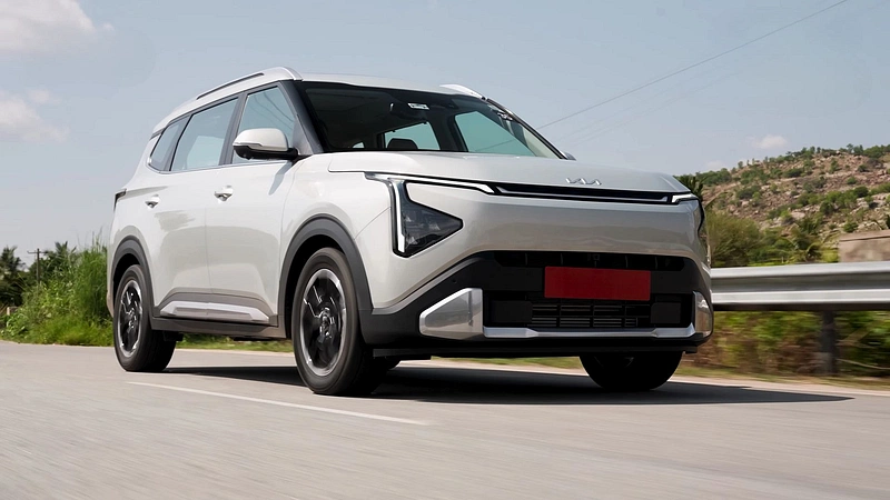 Kia Carens Clavis