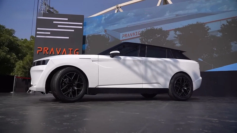 Pravaig DEFY