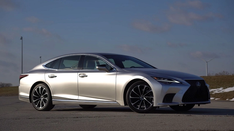 Lexus LS