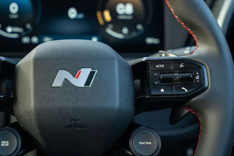 Steering Wheel Buttons (Right)