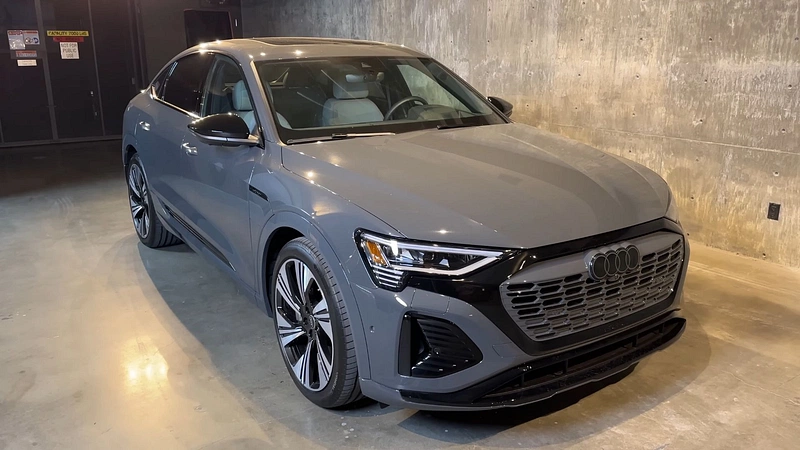Audi Q8 Sportback e-tron