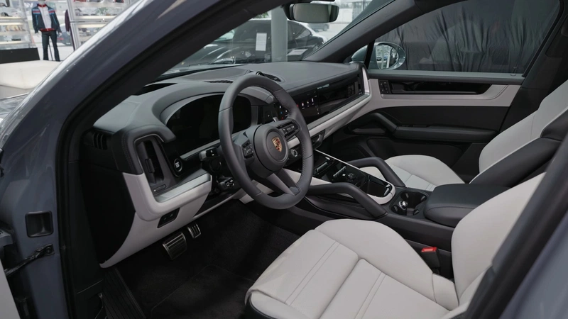 Porsche Cayenne Coupe