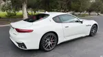 Maserati GranTurismo secondary view 1