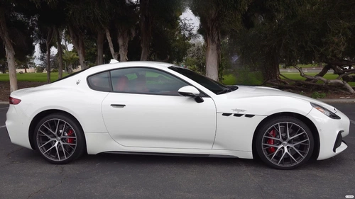 Maserati GranTurismo Image