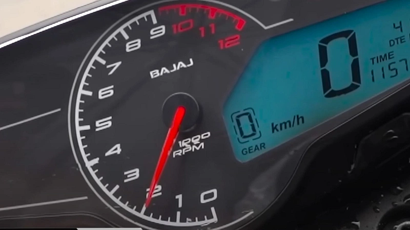 Bajaj Pulsar N160