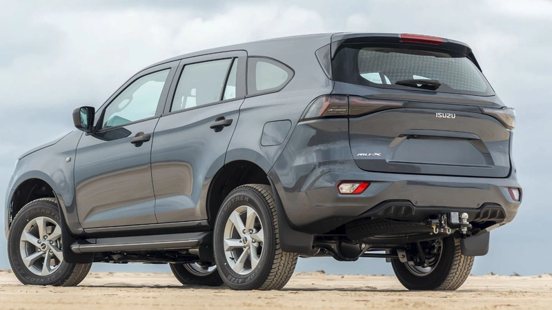 Isuzu MU-X