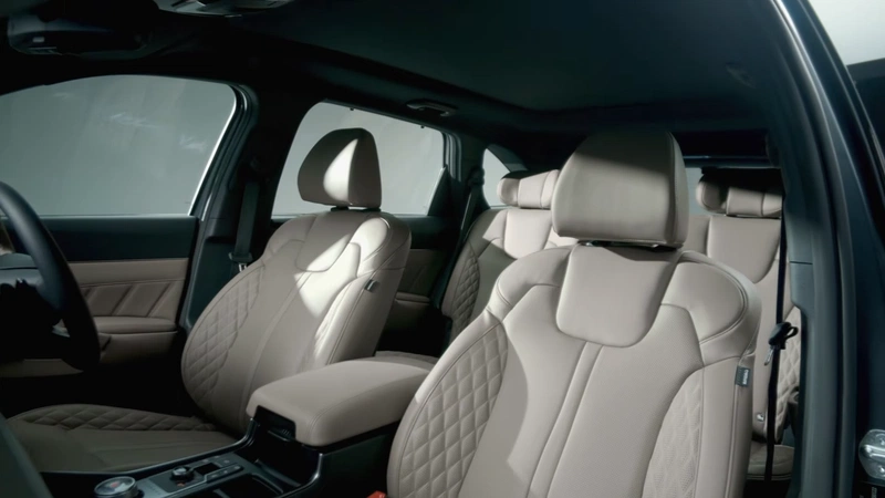 Front Seats