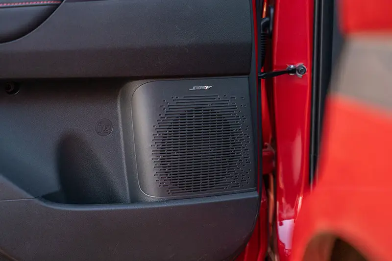 Rear Speaker