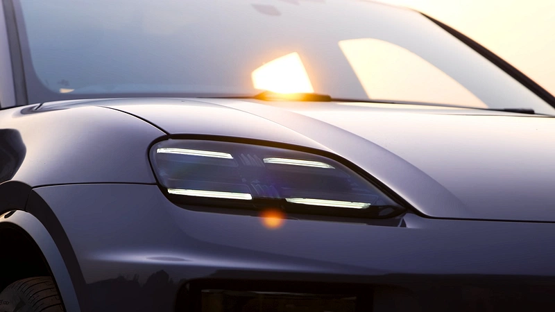 Porsche Macan EV