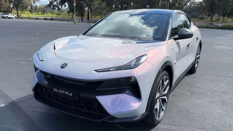 Lotus Eletre