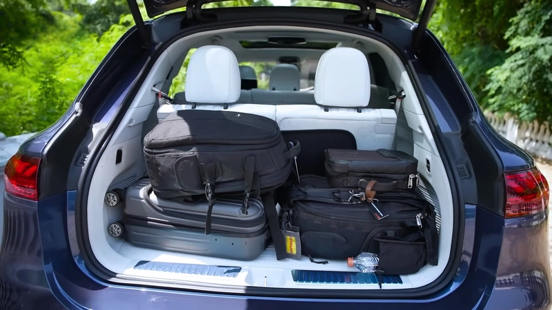 Mercedes-Benz EQS SUV