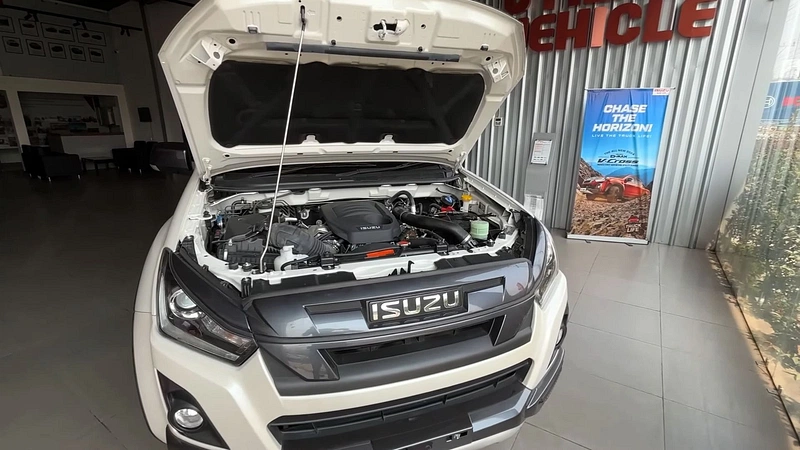Isuzu V-Cross