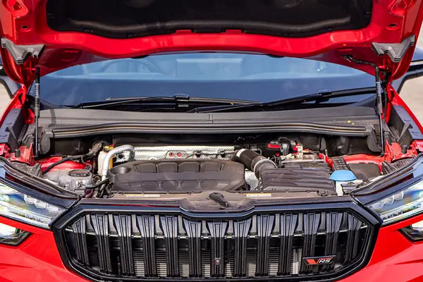 Under the hood, it features a 2.0-litre TSI petrol engine making 261bhp and 400Nm of torque.
