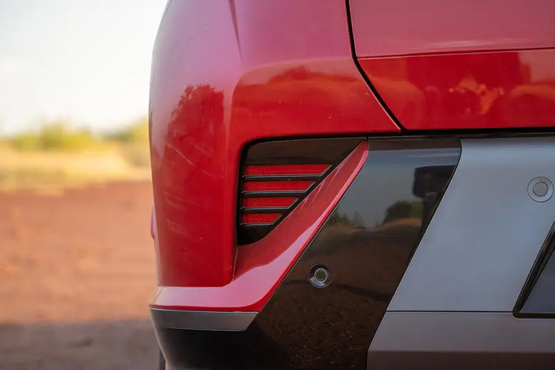 Rear Reflector