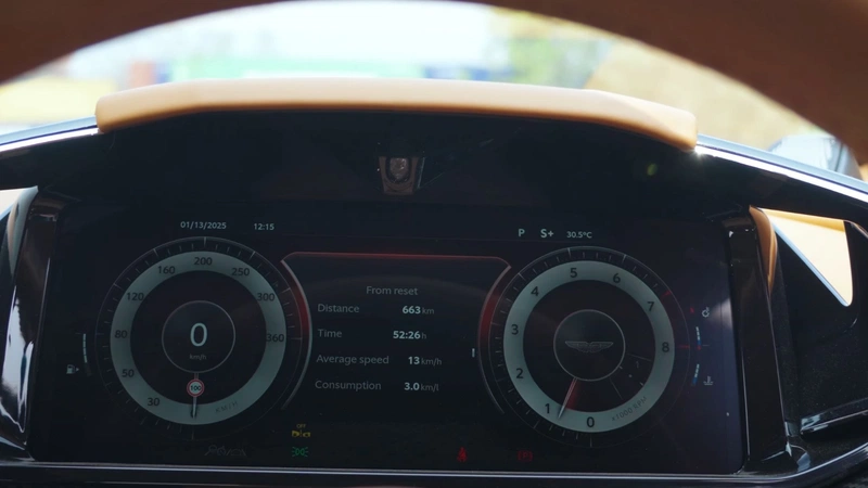 Aston Martin Vantage