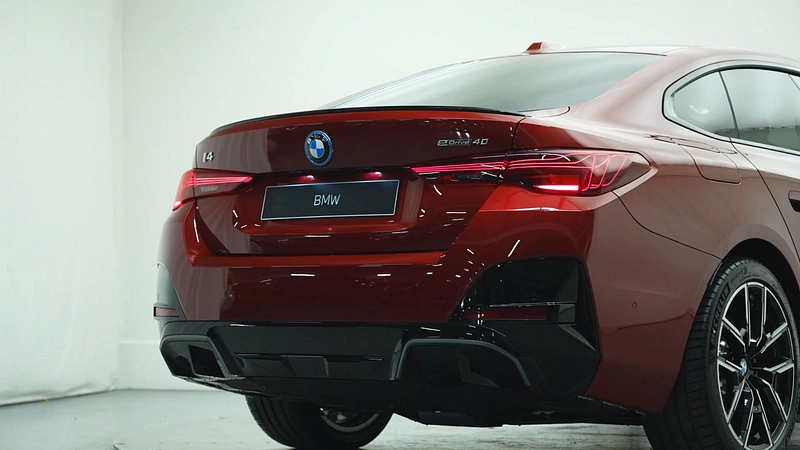 BMW i4