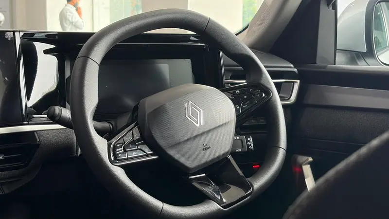 Evolution steering wheel