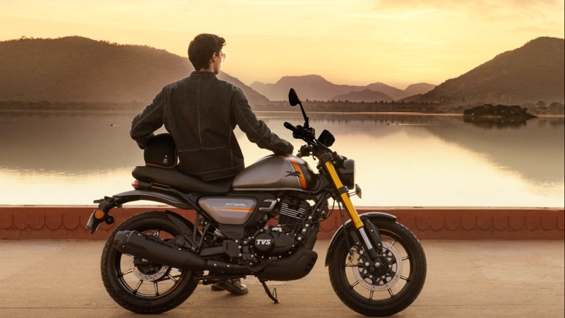 TVS Ronin