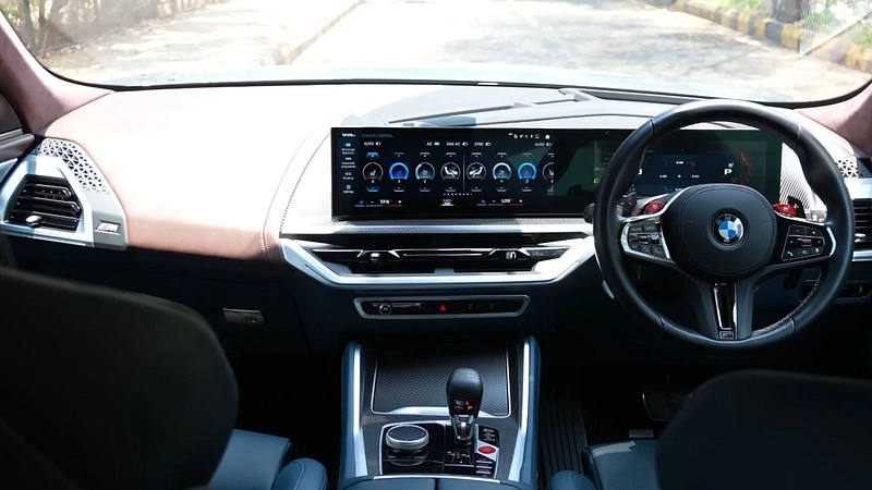 BMW XM