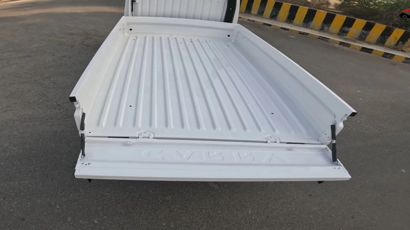 Maruti Suzuki Super Carry