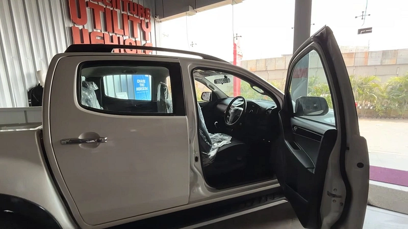 Isuzu V-Cross