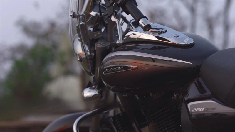 Bajaj Avenger Cruise 220