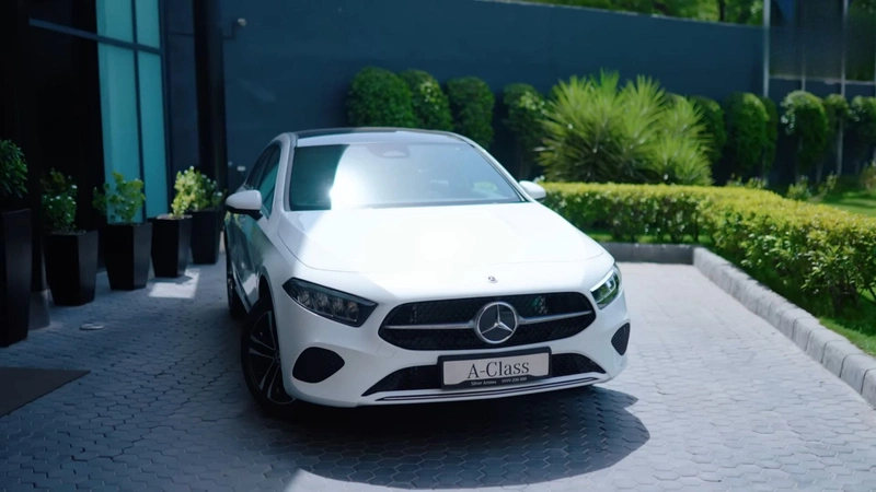 Mercedes-Benz A-Class Limousine