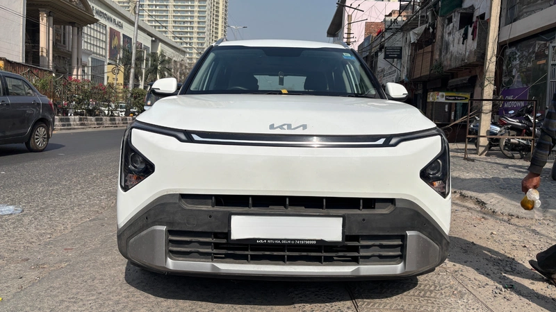 Kia Carens Clavis