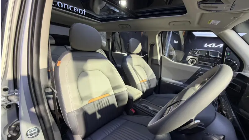 Front Seats 