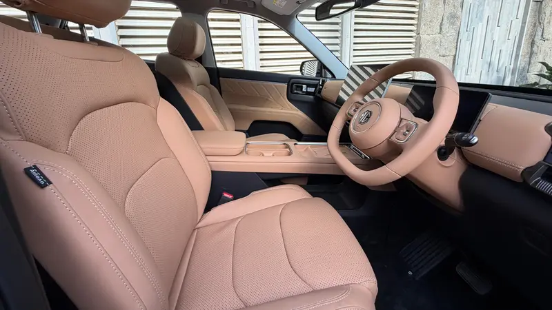 Front Seats