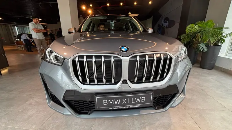 BMW X1 LWB