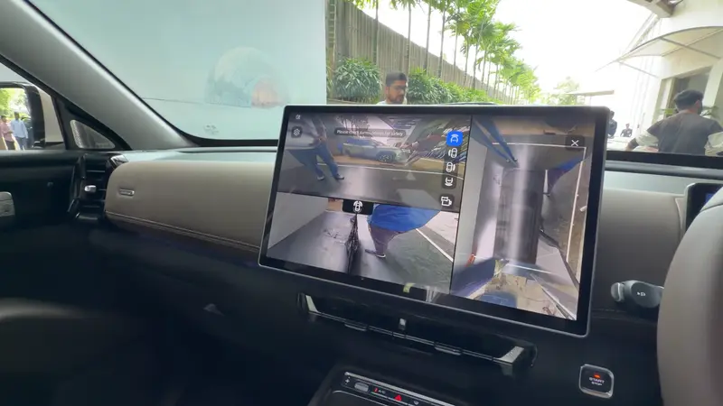 Reverse Camera View