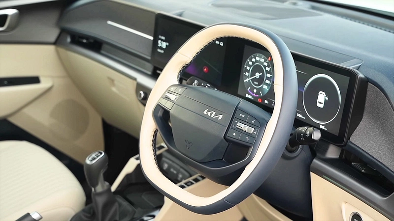 Kia Carens Clavis