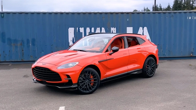 Aston Martin DBX