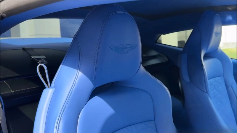 Aston Martin Vanquish